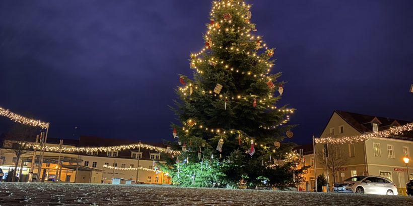 Weihnachtsbaum in Elsterwerdas Innenstadt