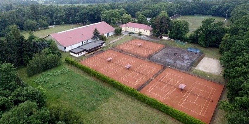 Holzhof Center von oben