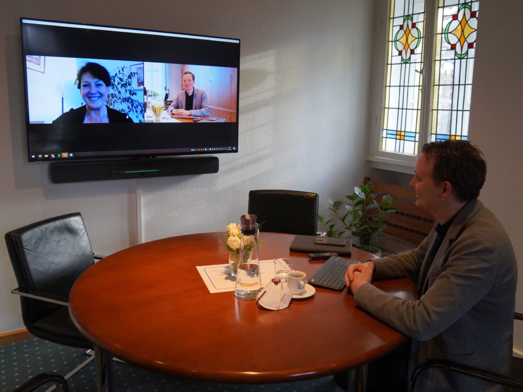 Videogespräch mit BM Heinrich